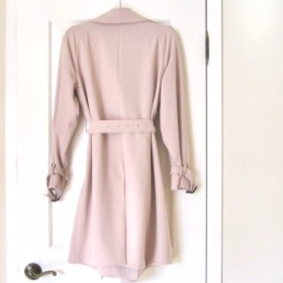 **Host Pick** Diane Von Furstenberg Anouk Trench coat - Picture 6 of 11